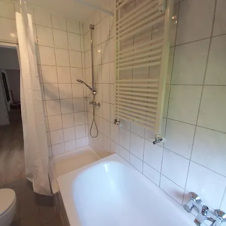 Paula - Fuer Monteure, Familien Und Durchreisende 3 5 Betten Appartement *
