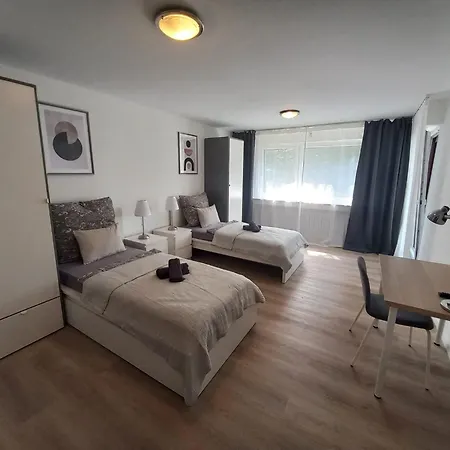 Appartement Paula - Fuer Monteure, Familien Und Durchreisende 3 Zimmer 5 Betten *