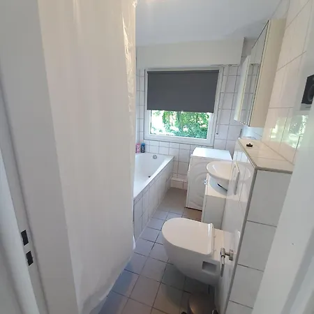 Paula - Fuer Monteure, Familien Und Durchreisende 3 5 Betten Appartement Bergheim (Rhein-Erft-Kreis)