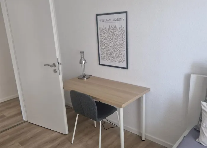 Paula - Fuer Monteure, Familien Und Durchreisende 3 Zimmer 5 Betten * Bergheim (Rhein-Erft-Kreis)