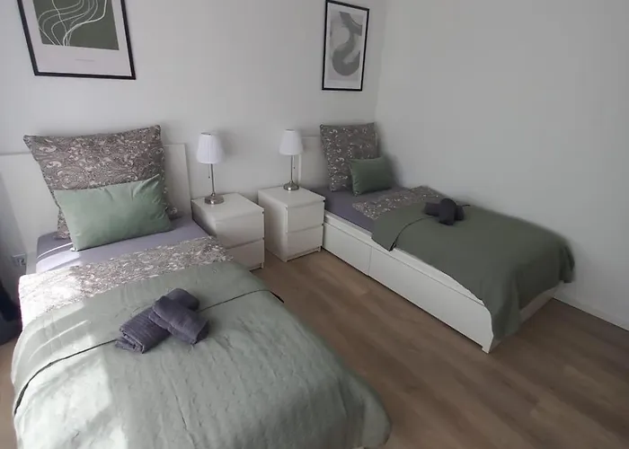 Paula - Fuer Monteure, Familien Und Durchreisende 3 Zimmer 5 Betten Appartement